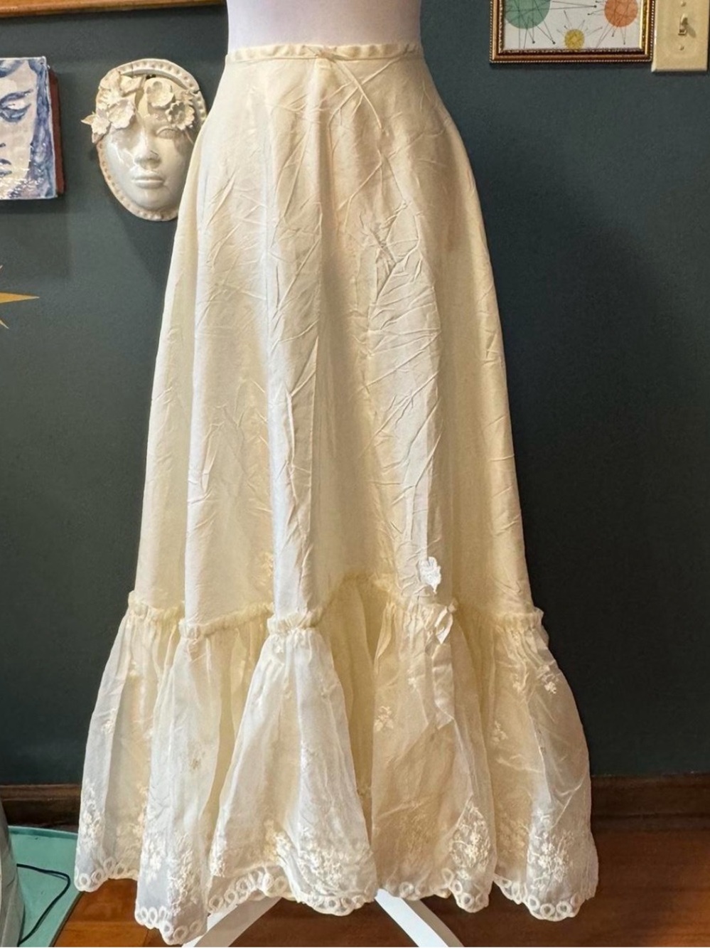 Vintage Cream Lace Slip Skirt - Unbranded